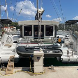 Bali Catsmart | First Toy