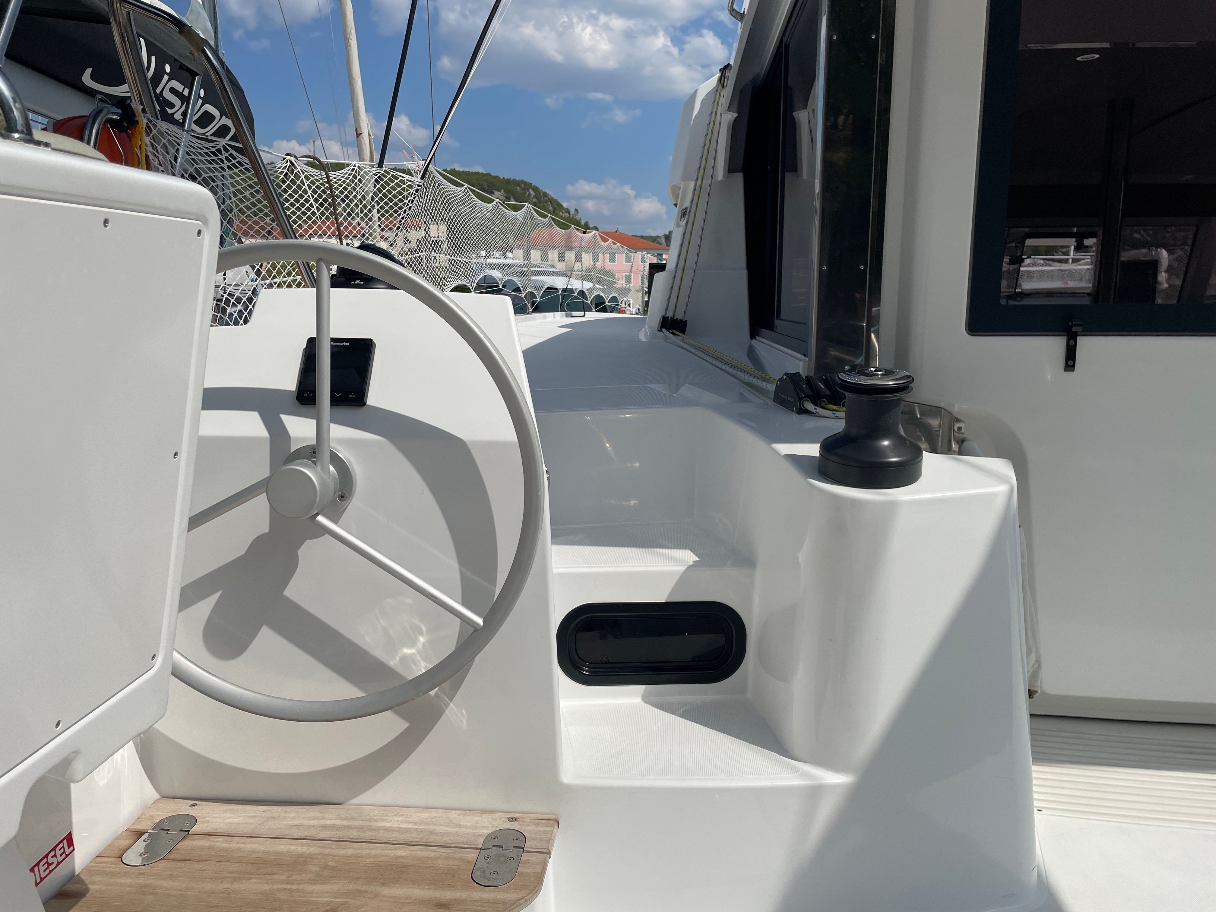 Bali Catsmart | First Toy