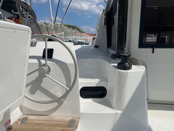 Bali Catsmart | First Toy