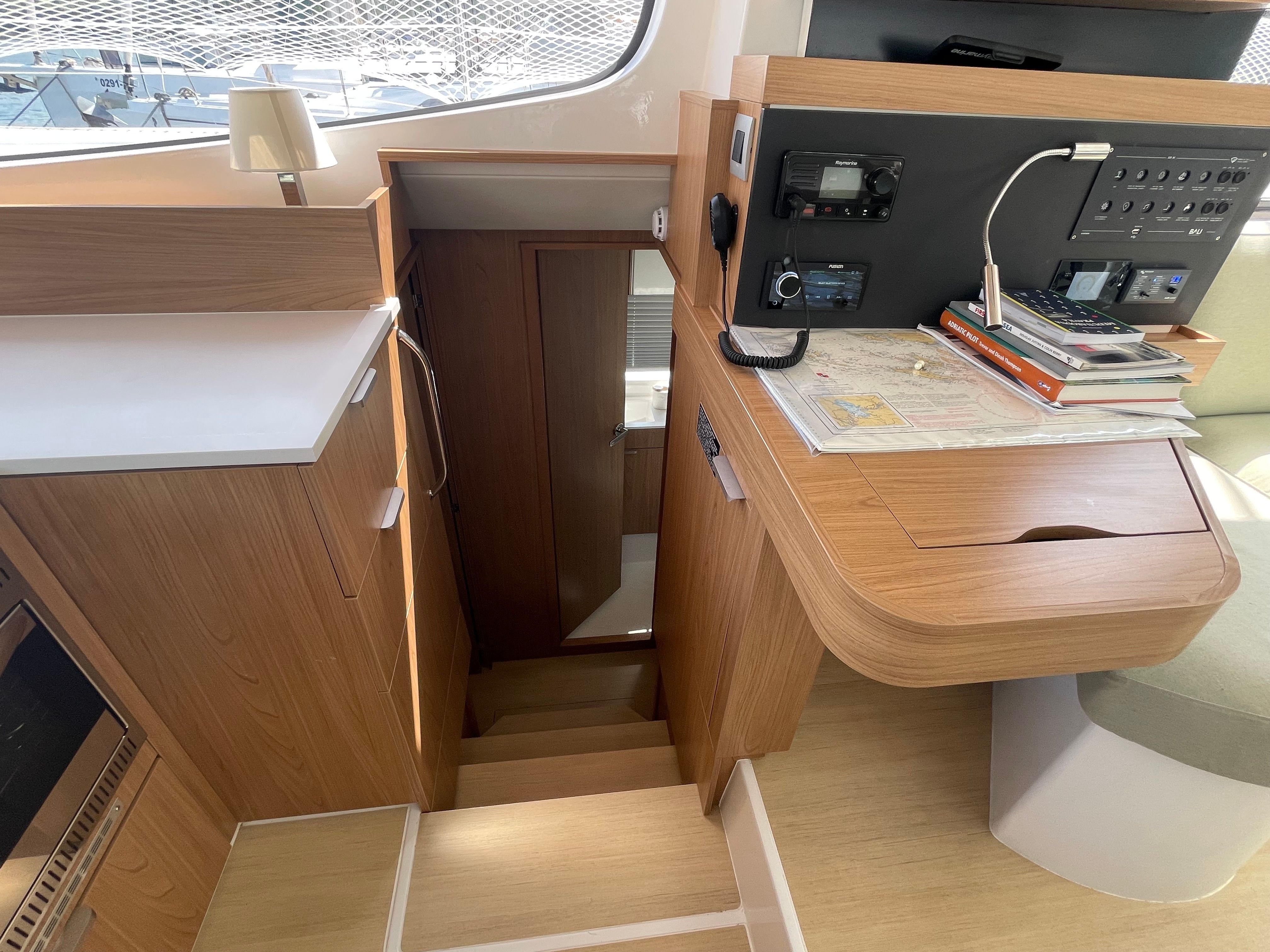 Bali Catsmart | First Toy