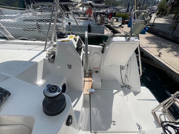 Bali Catsmart | First Toy