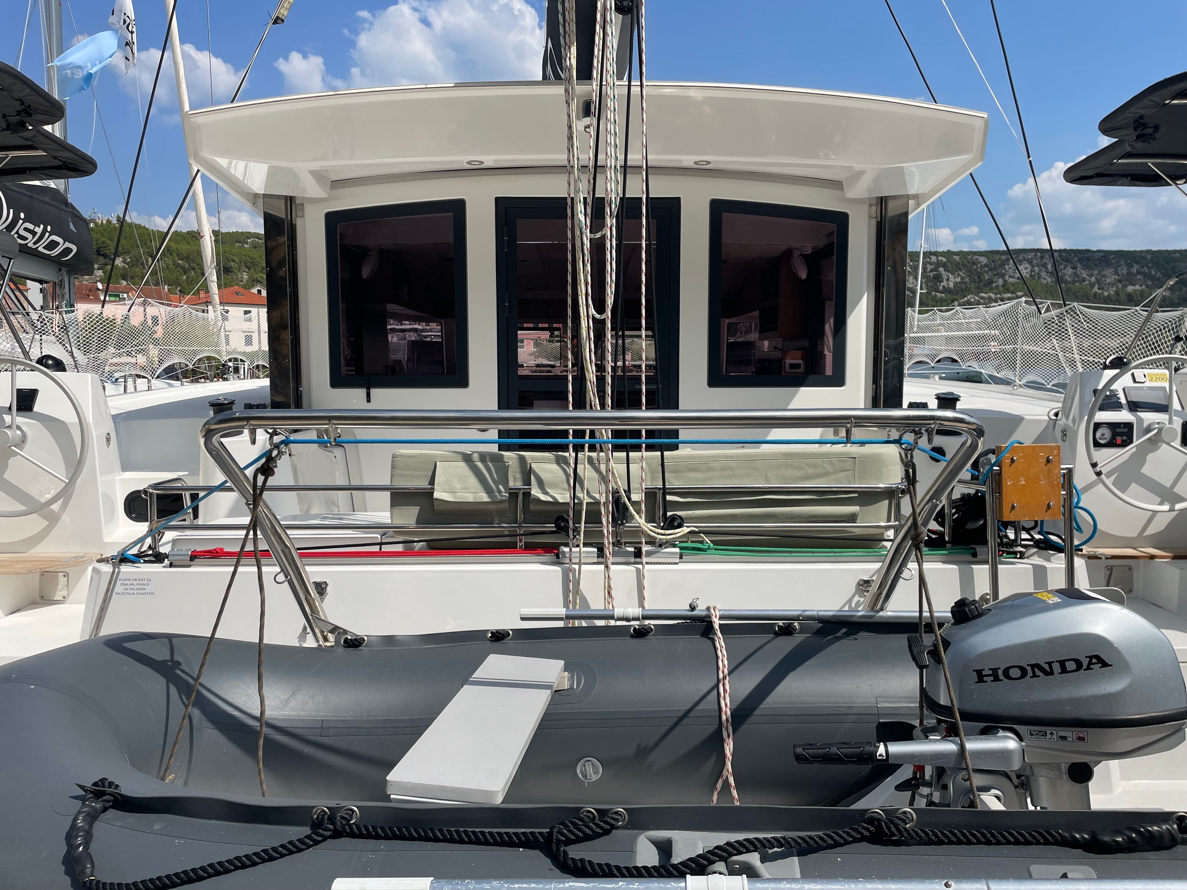 Bali Catsmart | First Toy