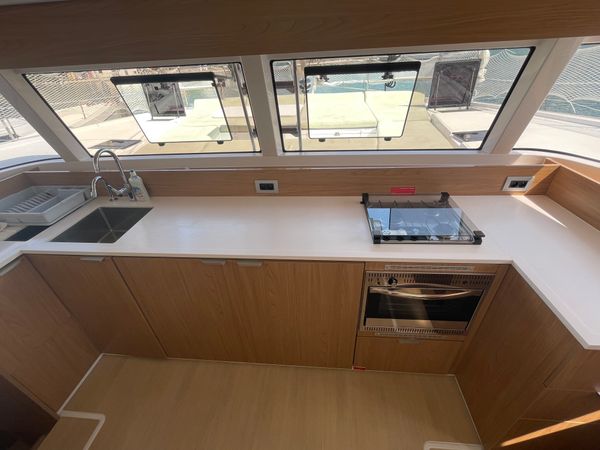 Bali Catsmart | First Toy