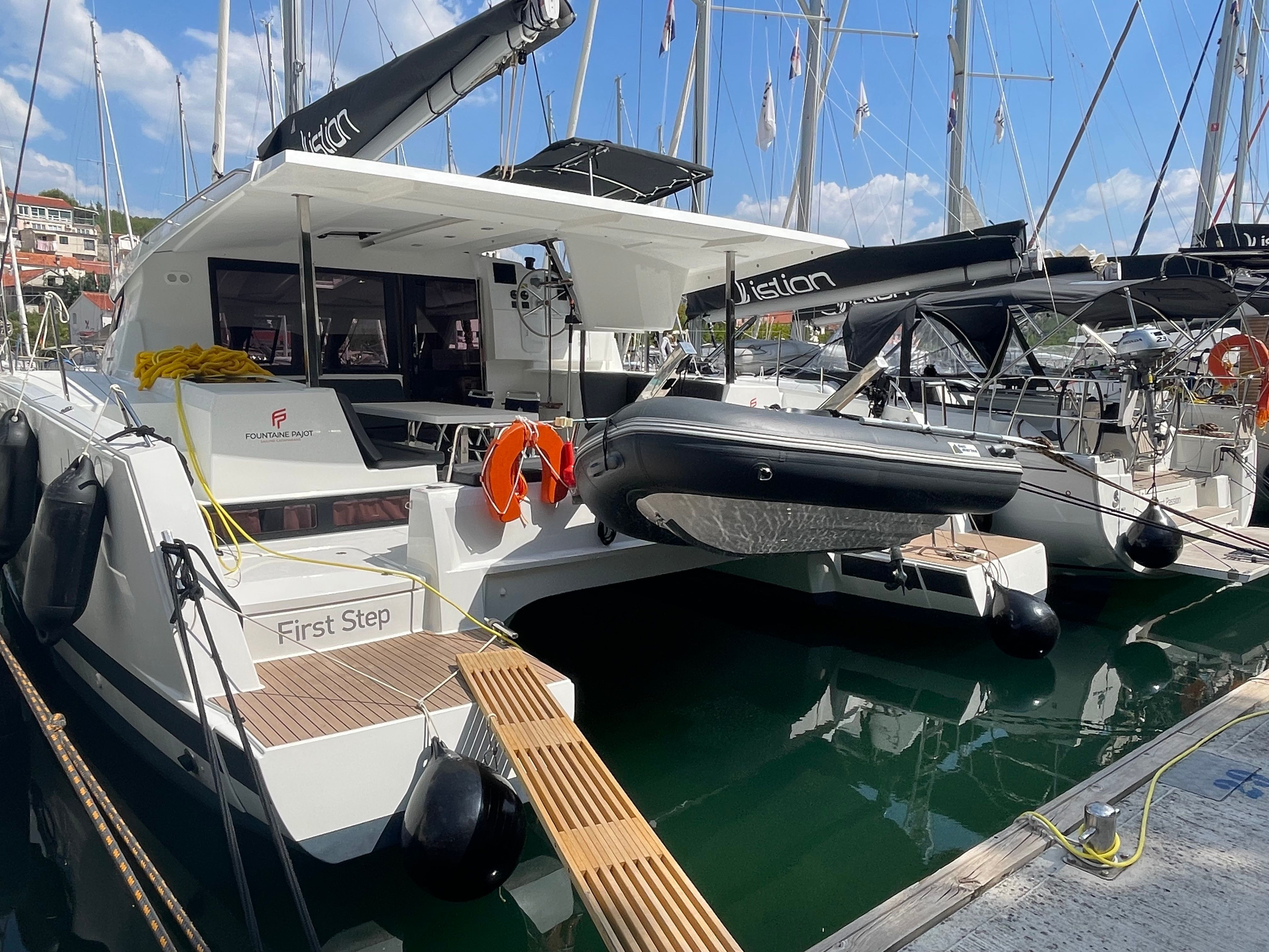 Fountaine Pajot Isla 40 | First Step