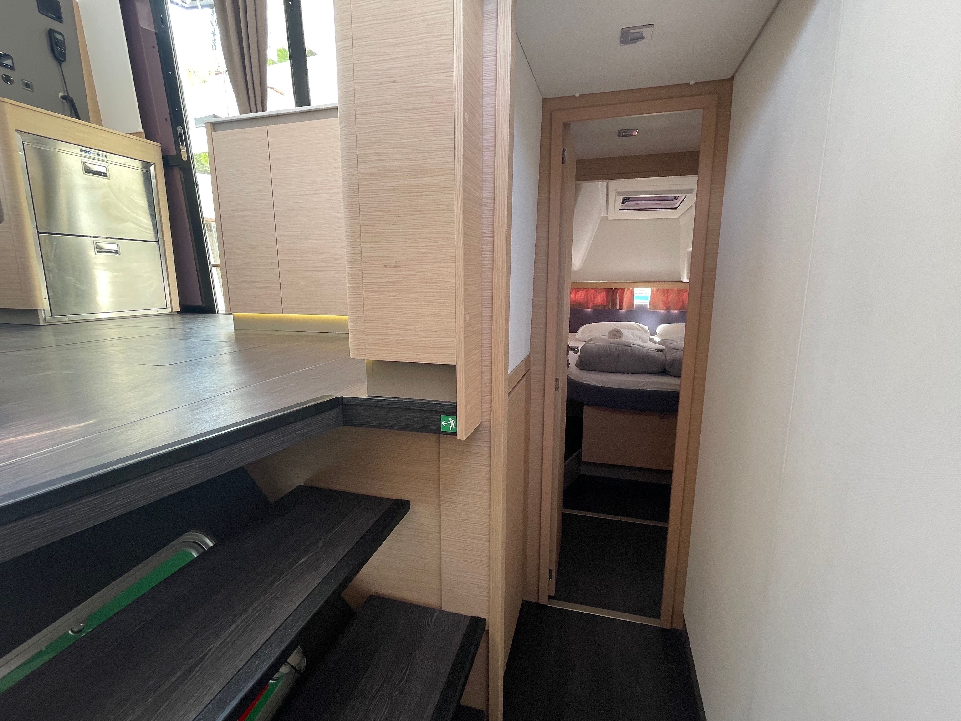 Fountaine Pajot Isla 40 | First Step