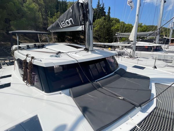 Fountaine Pajot Isla 40 | First Step