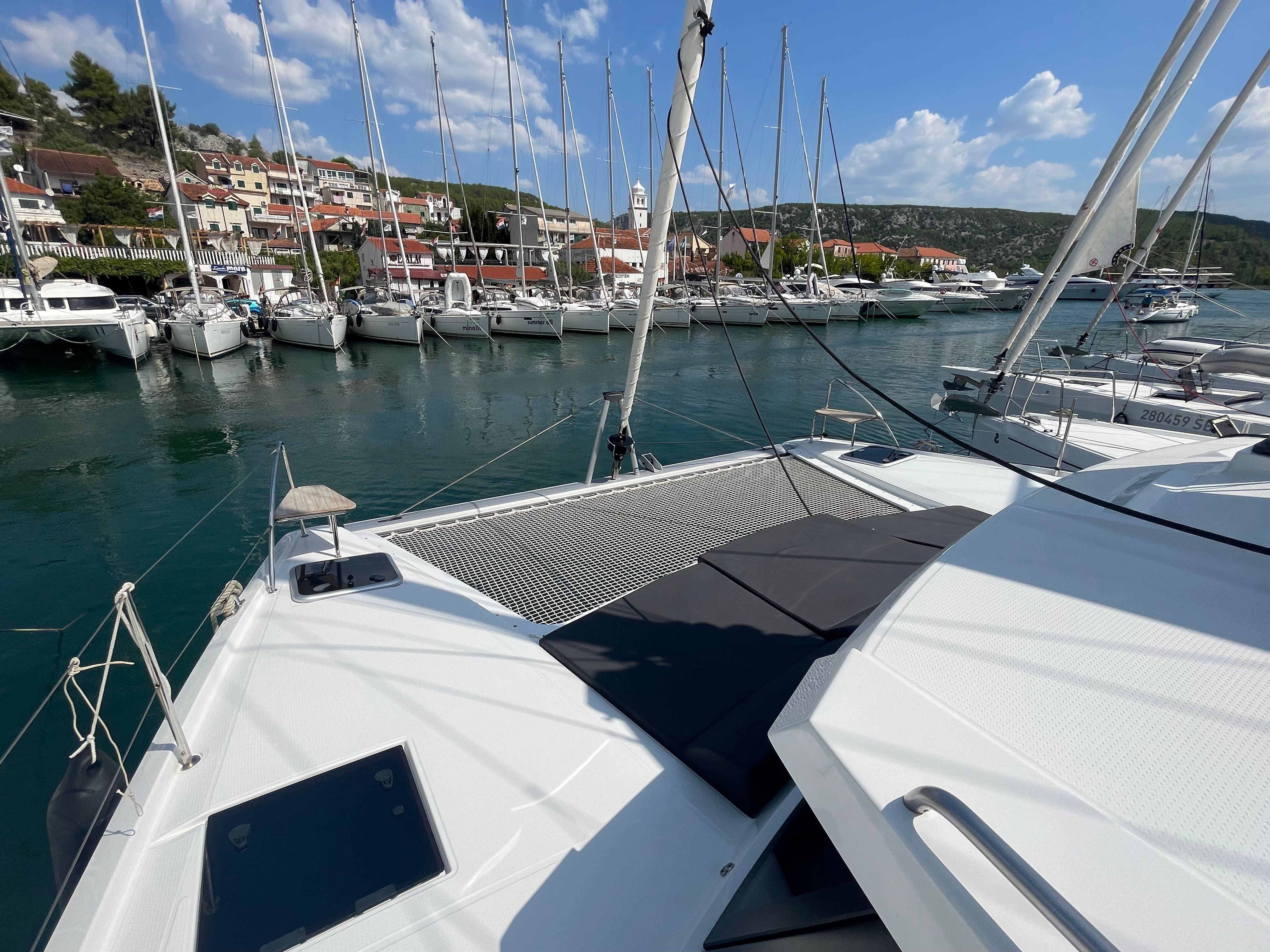 Fountaine Pajot Isla 40 | First Step