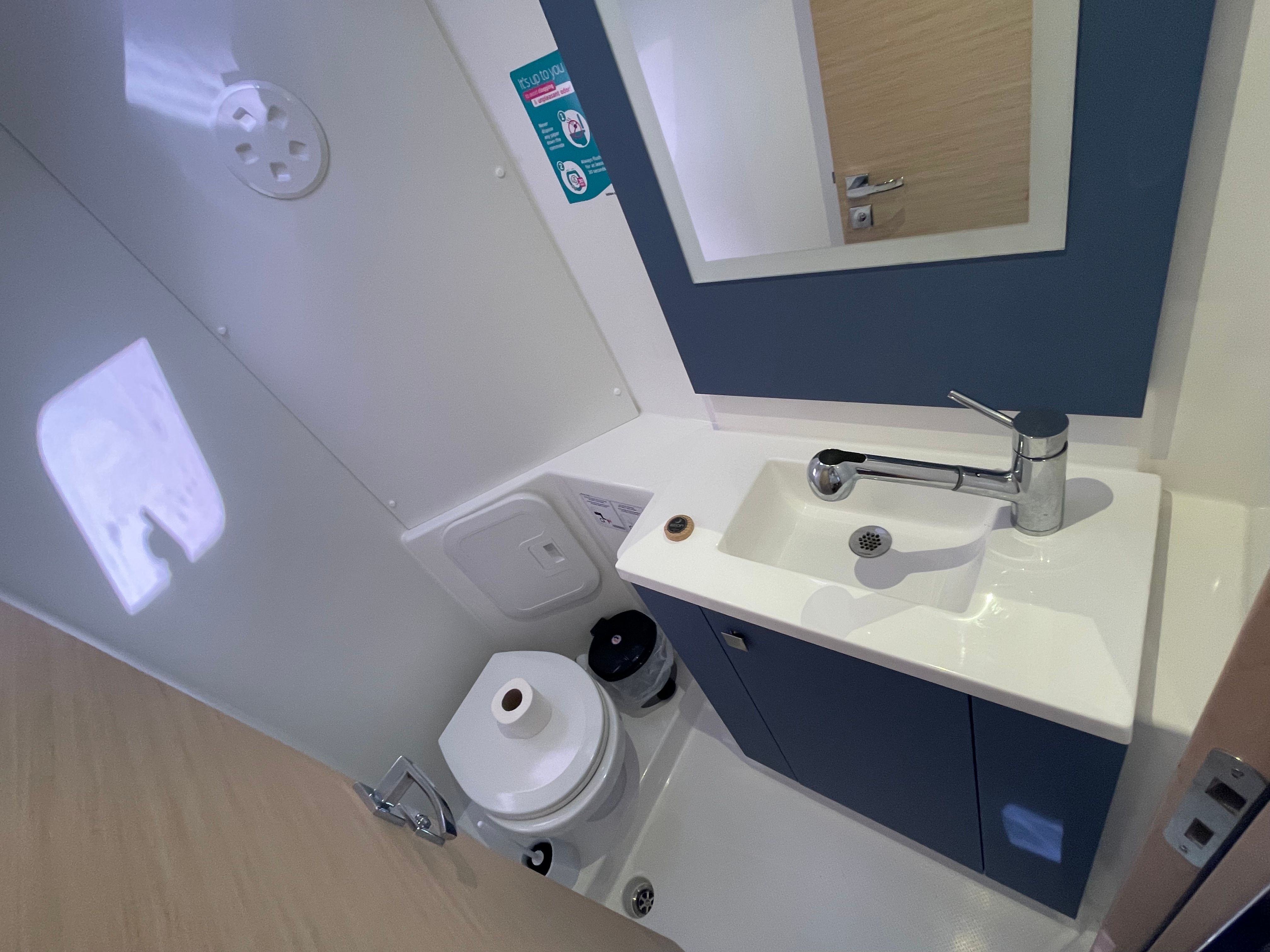 Fountaine Pajot Isla 40 | First Step