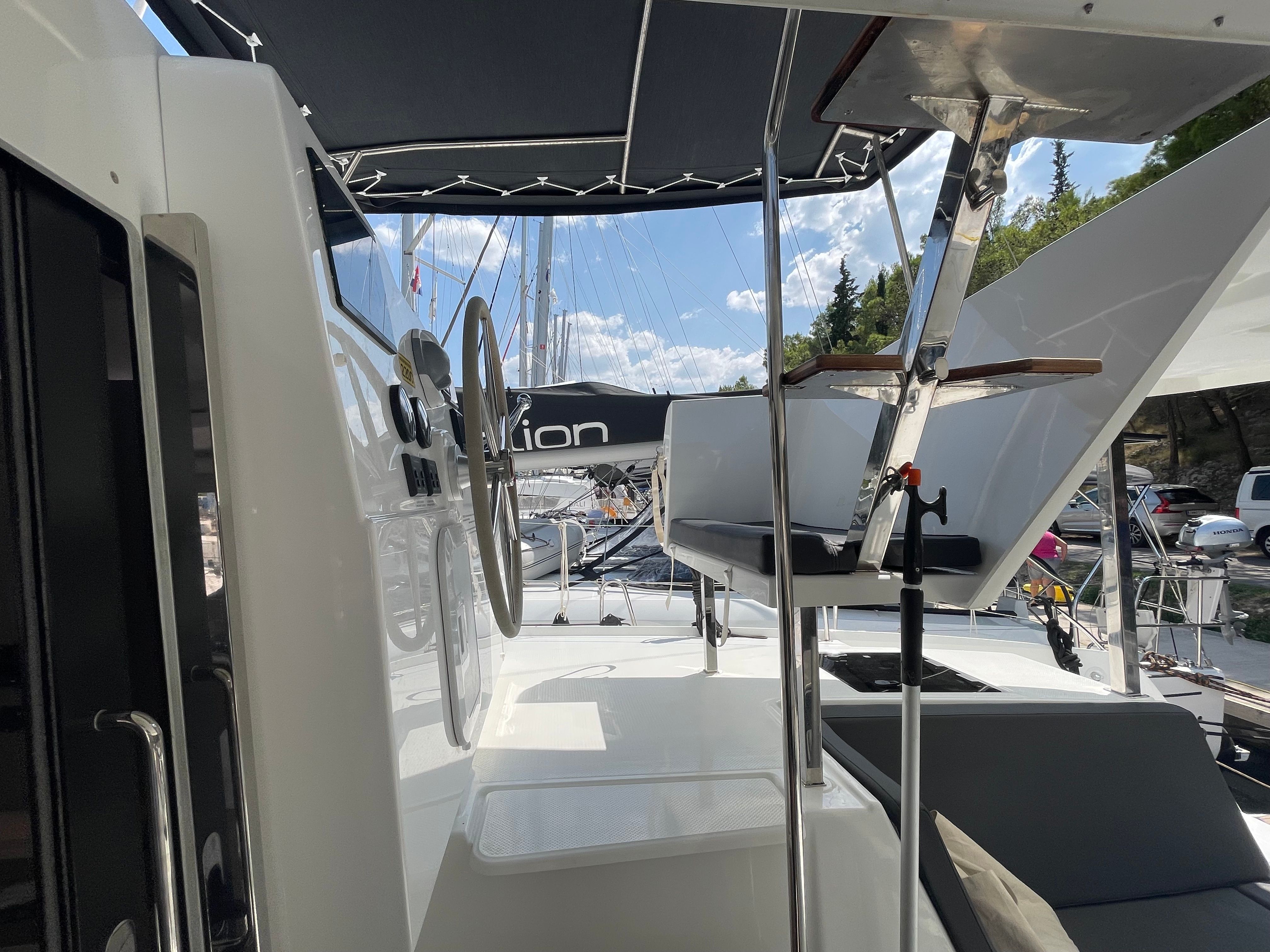 Fountaine Pajot Isla 40 | First Step