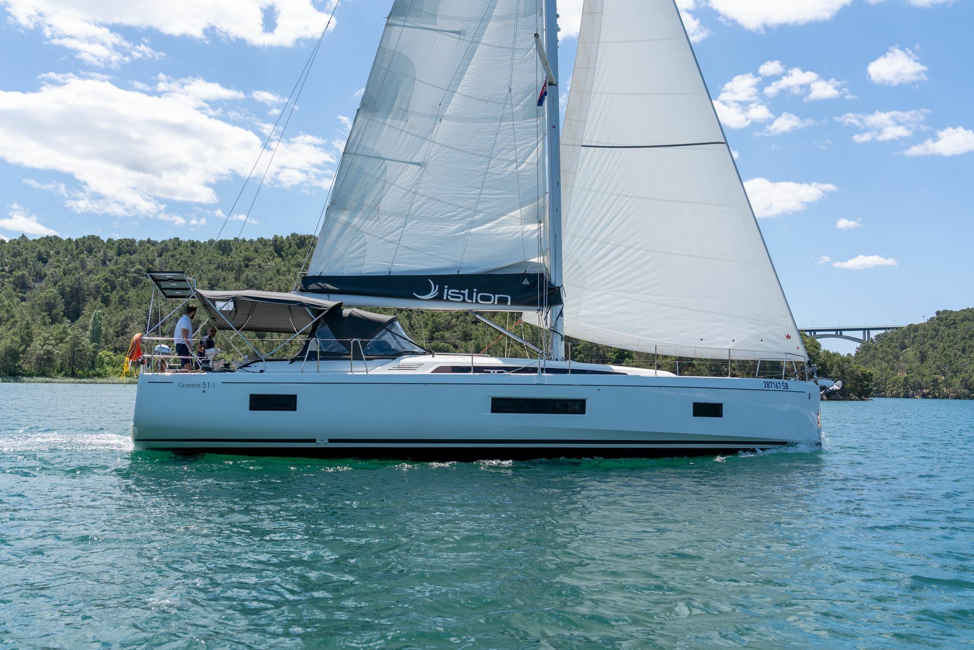 Beneteau Oceanis 51.1 | First Friendship