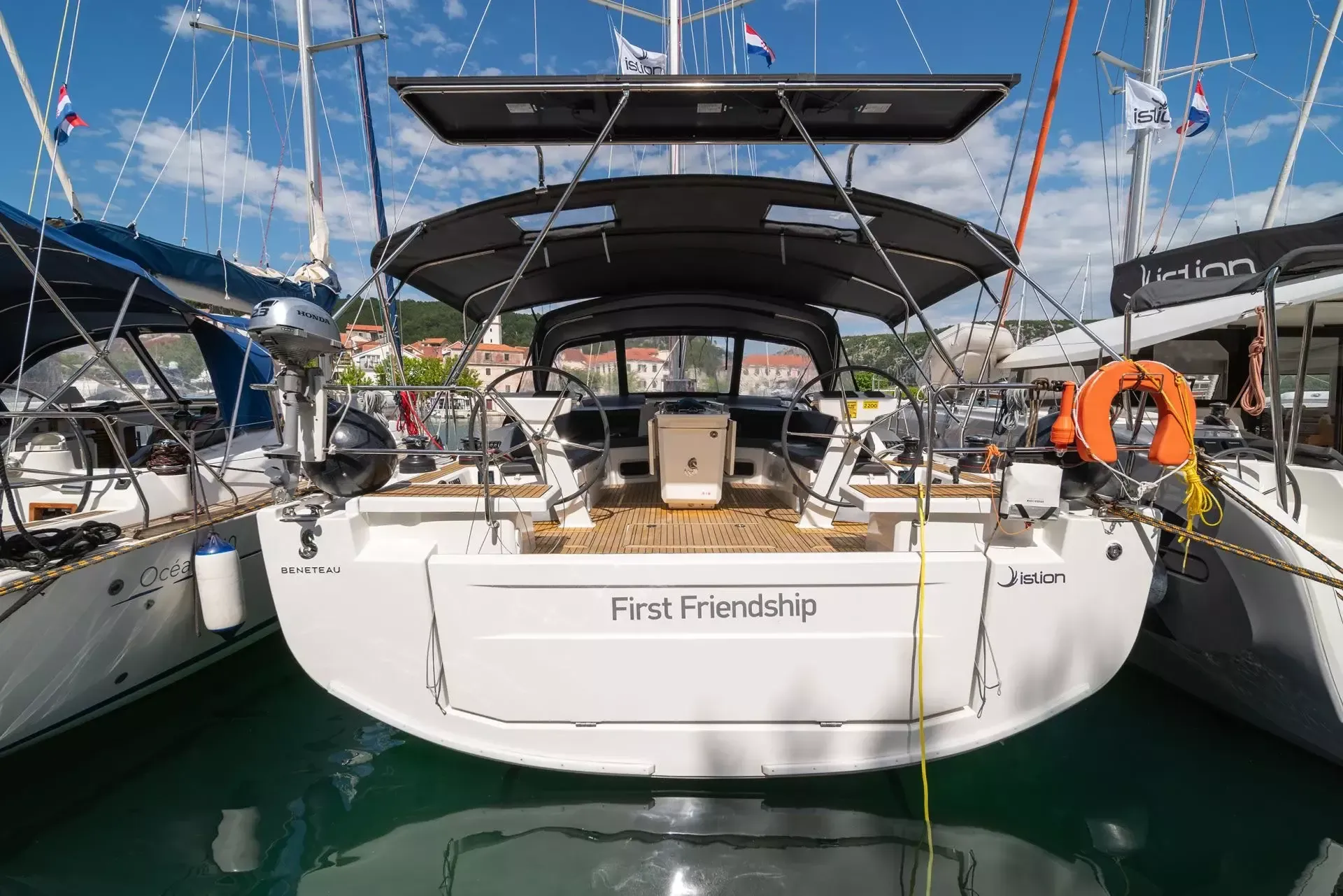 Beneteau Oceanis 51.1 | First Friendship