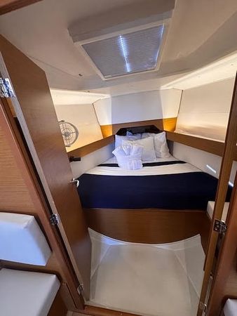 Jeanneau Sun Odyssey 349 | Mara