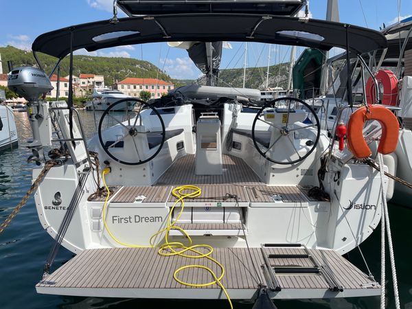 Beneteau Oceanis 37.1 | First Dream