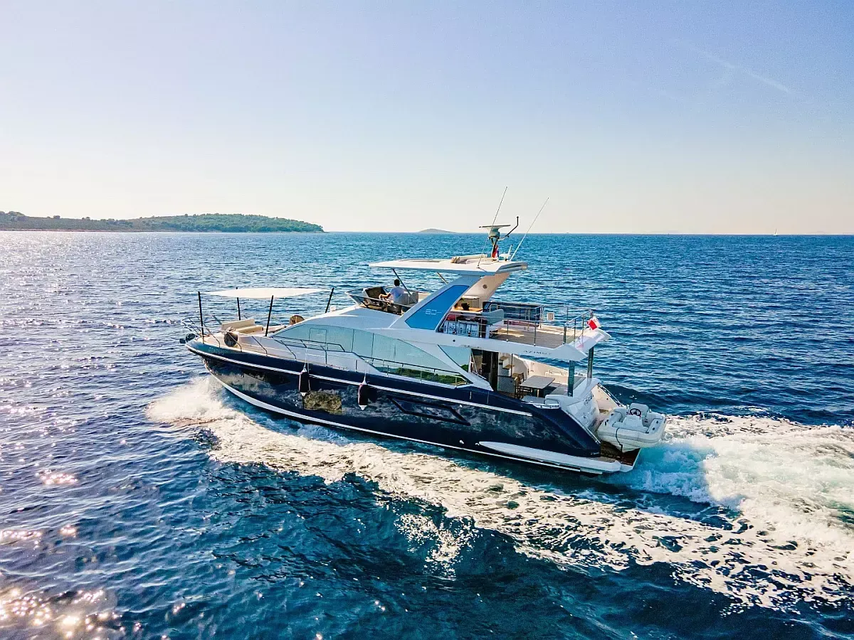 Azimut 60 | Genesis