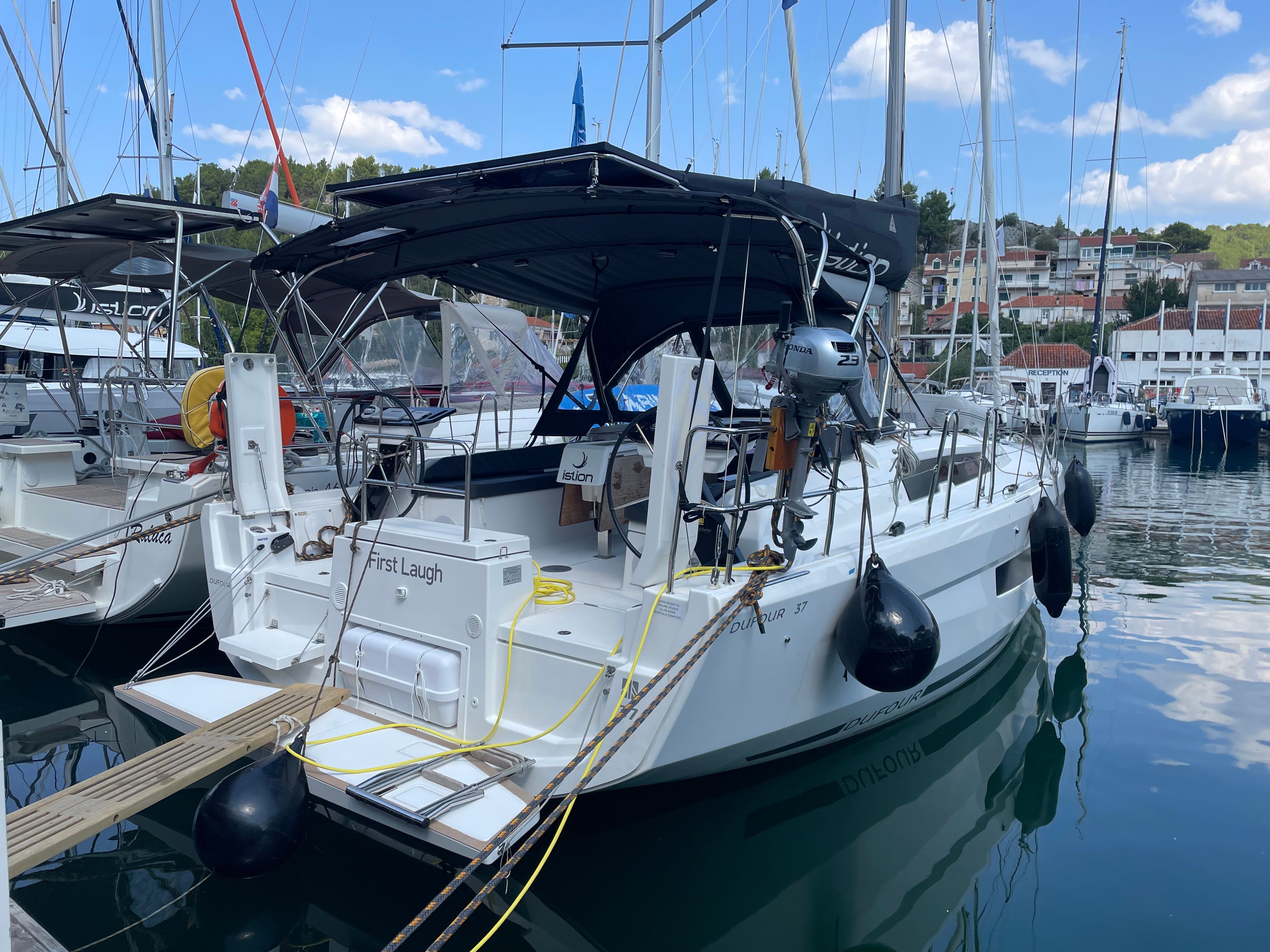 Dufour 37 | First Laugh