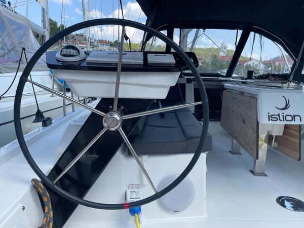 Dufour 37 | First Laugh