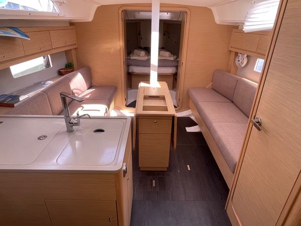 Dufour 37 | First Laugh