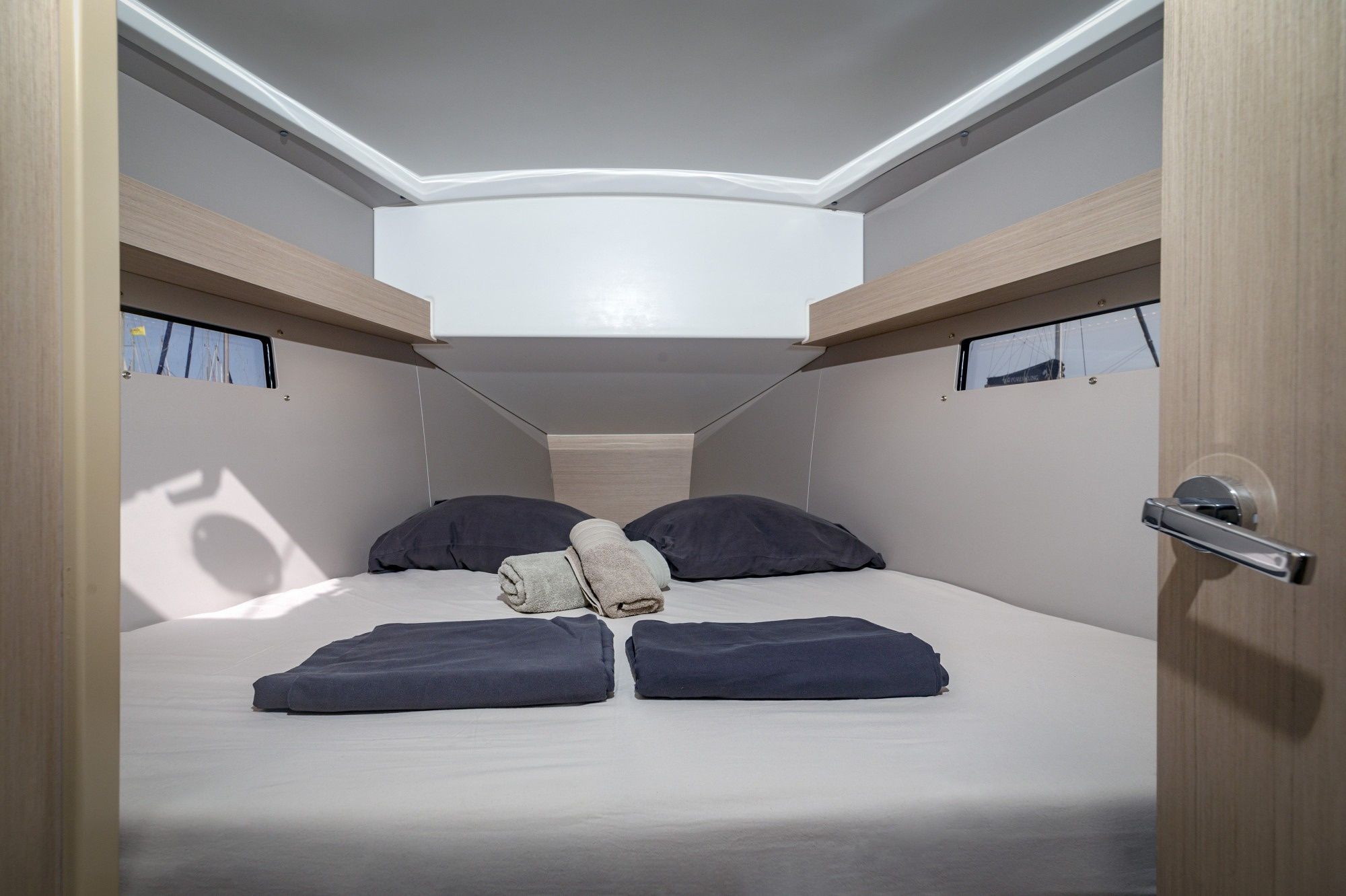 Beneteau Oceanis 34.1 | Pink Floyd