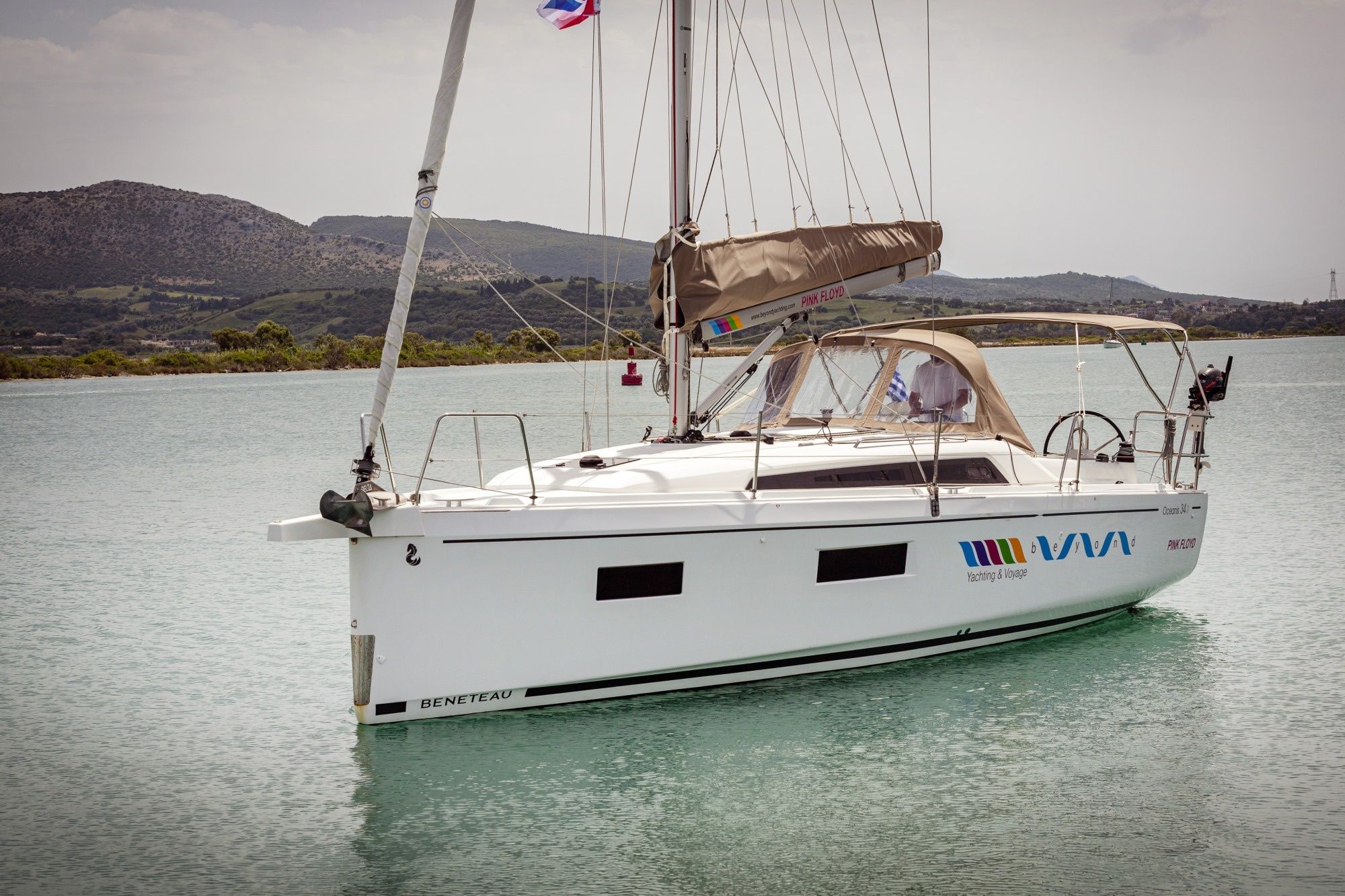 Beneteau Oceanis 34.1 | Pink Floyd