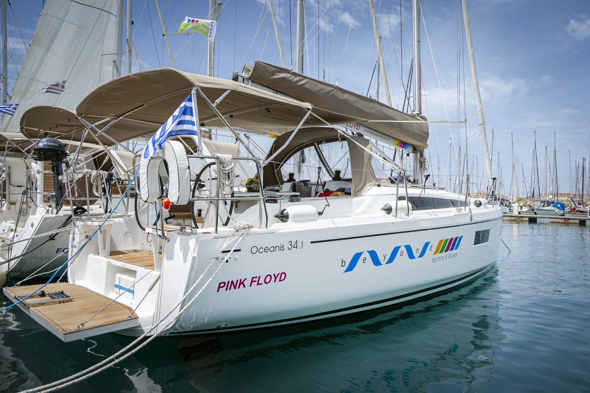 Beneteau Oceanis 34.1 | Pink Floyd