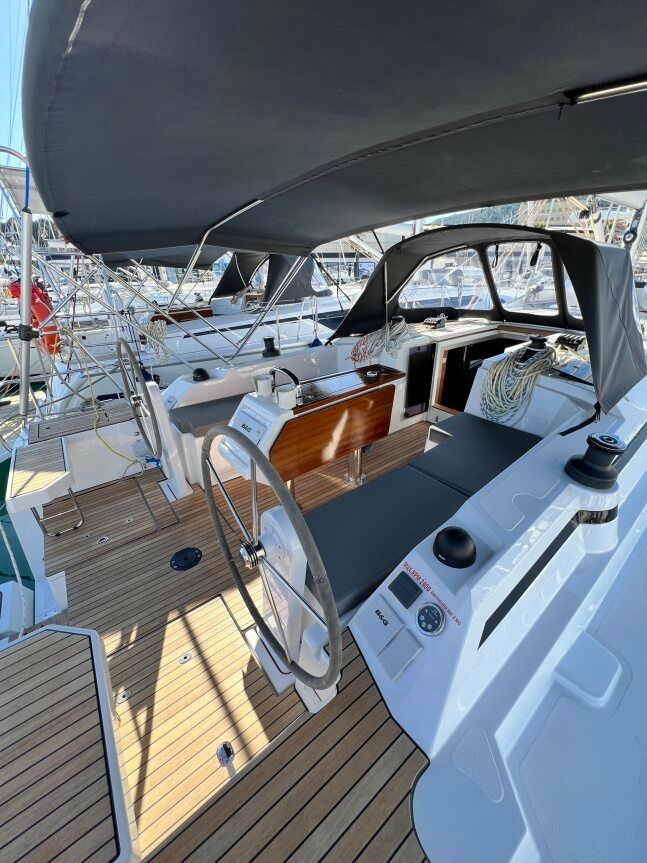 Bavaria C38 | Wind Dancer