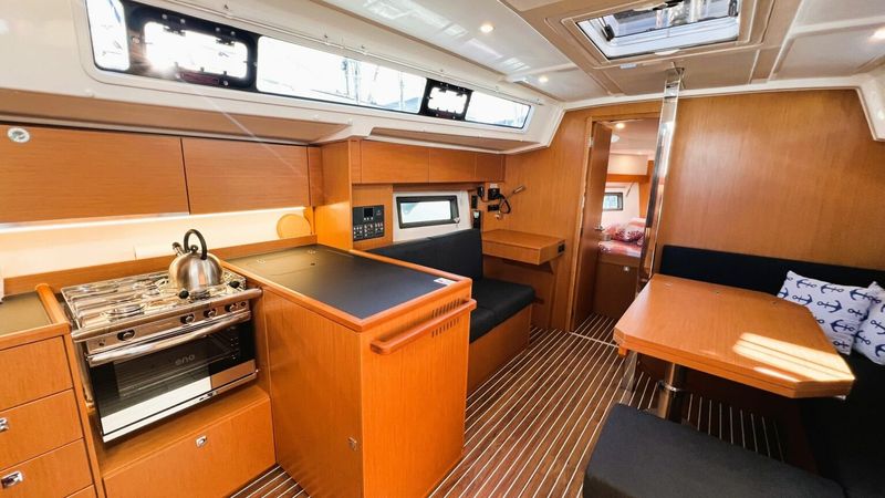 Bavaria C38 | Wind Dancer