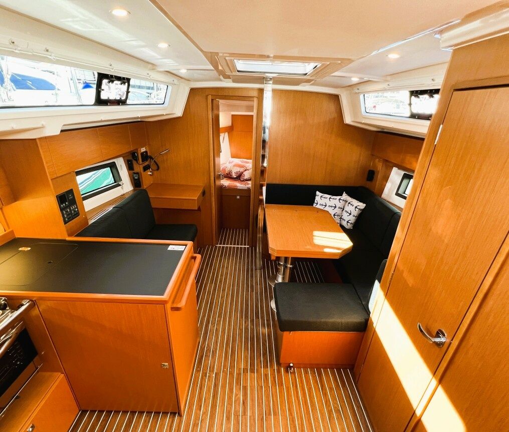 Bavaria C38 | Wind Dancer