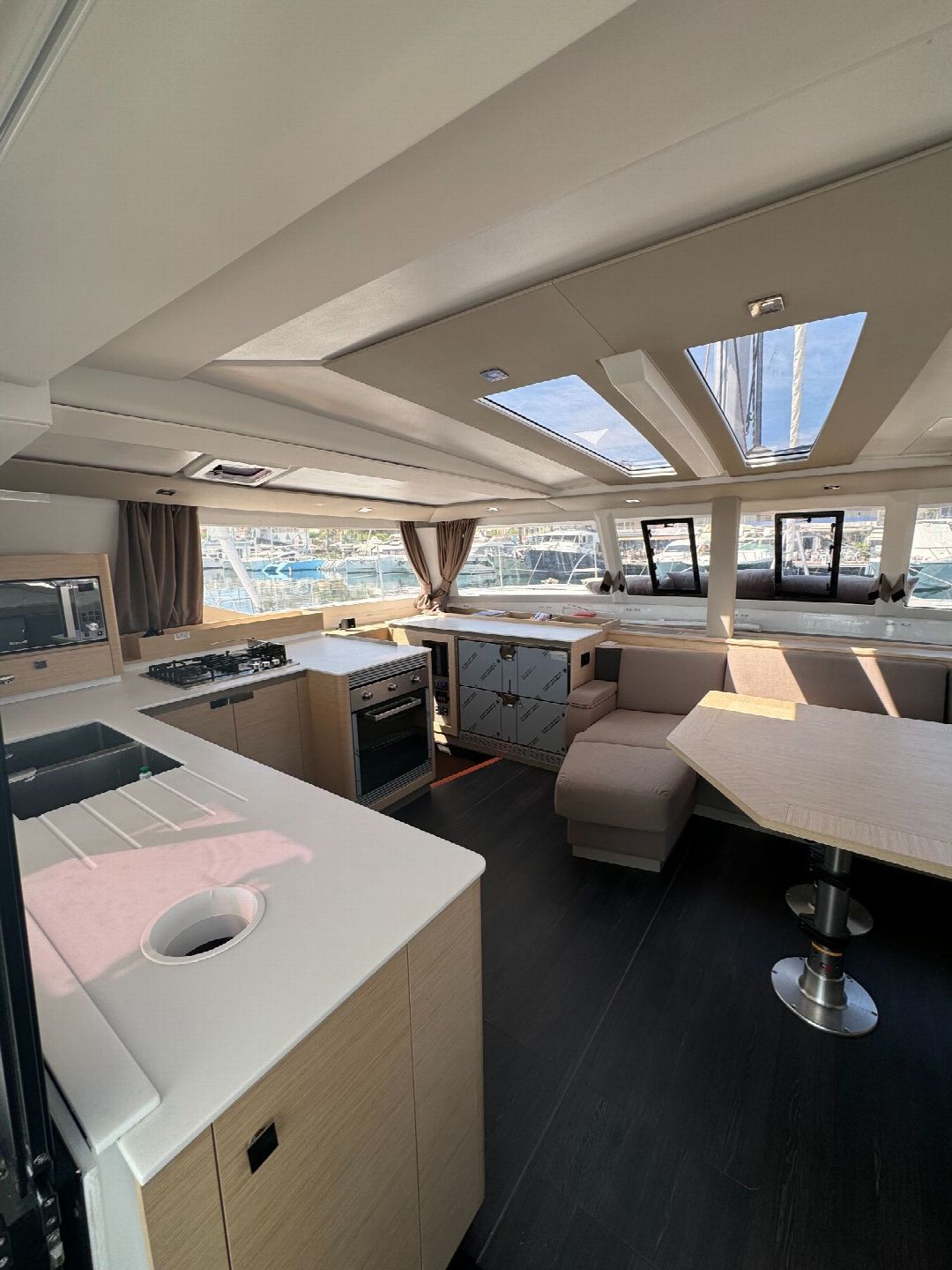 Fountaine Pajot Tanna 47 | Hong Kong