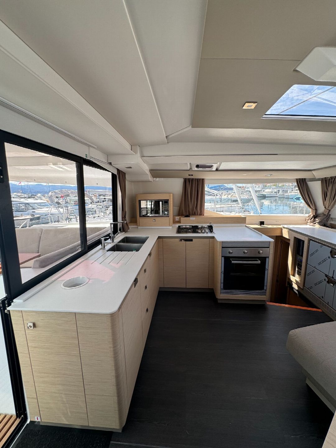 Fountaine Pajot Tanna 47 | Hong Kong