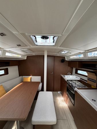 Beneteau Oceanis 37.1 | Bora Bora