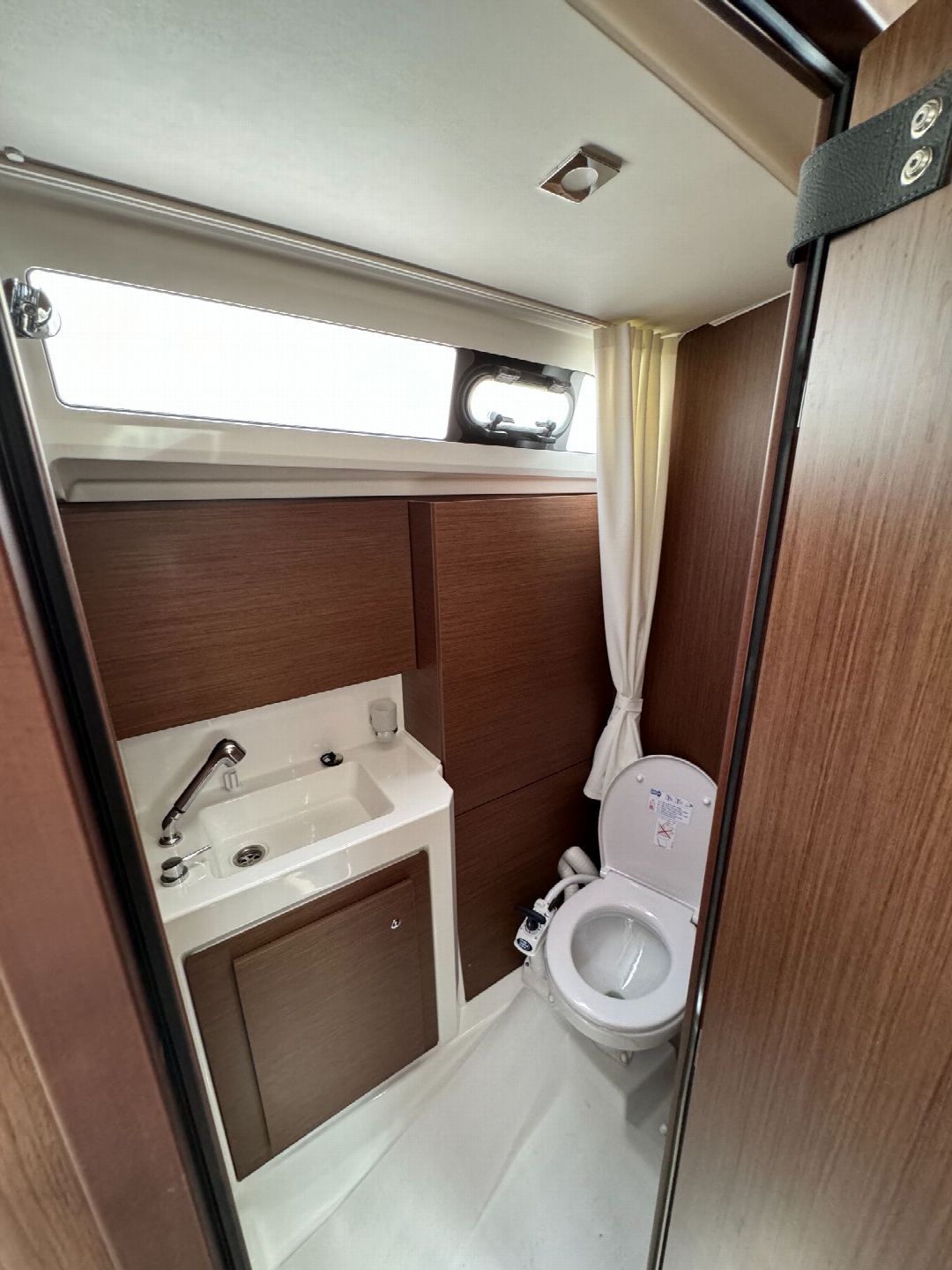 Beneteau Oceanis 37.1 | Bora Bora
