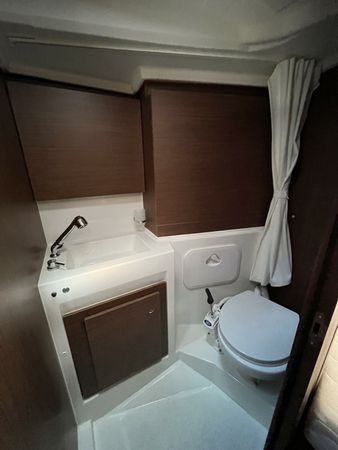 Beneteau Oceanis 37.1 | Bora Bora