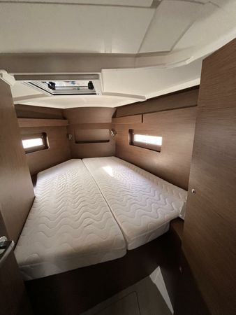 Beneteau Oceanis 37.1 | Bora Bora
