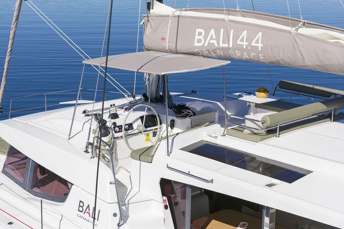 Bali 4.4 | Mela