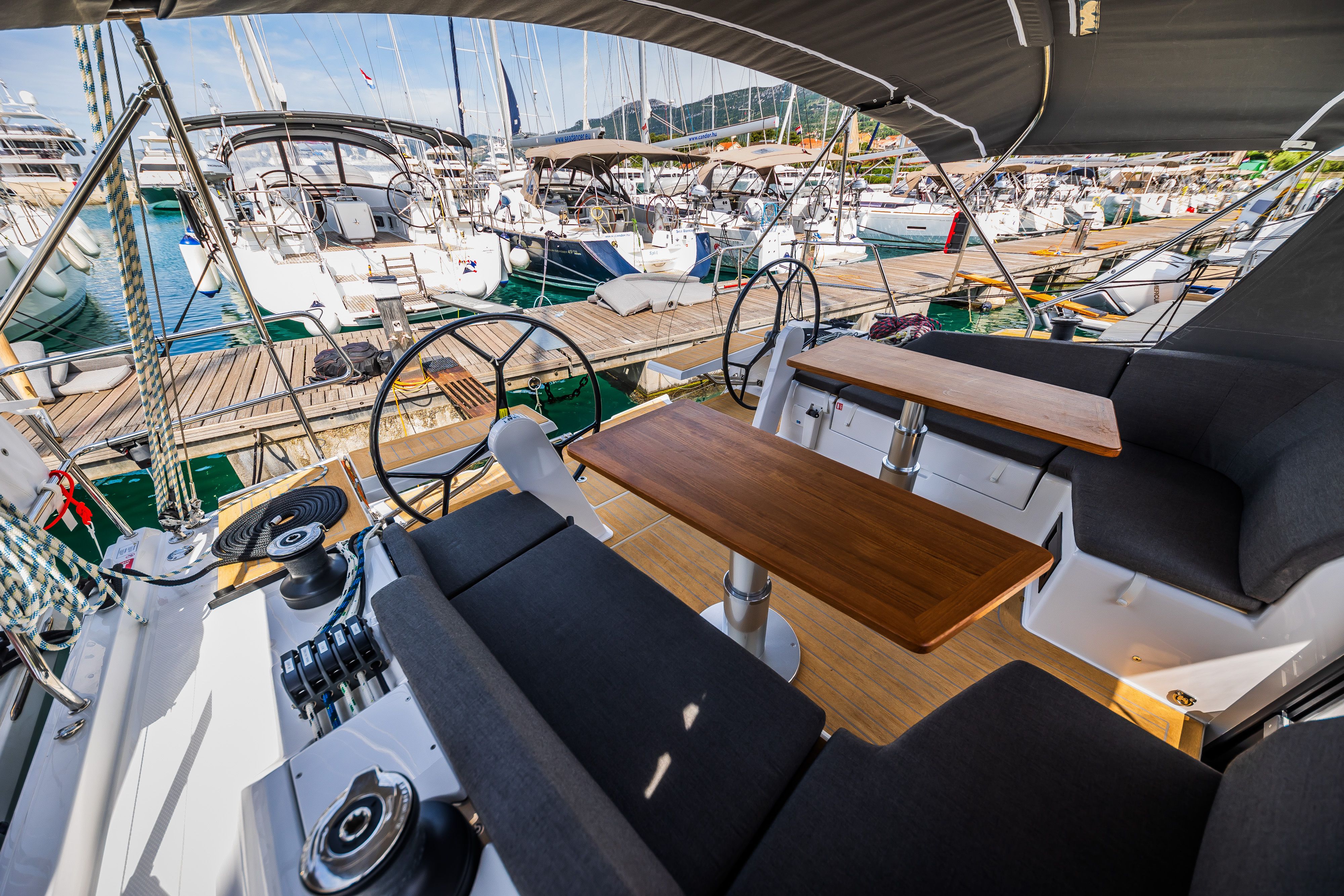 Hanse 410 | La Brisa