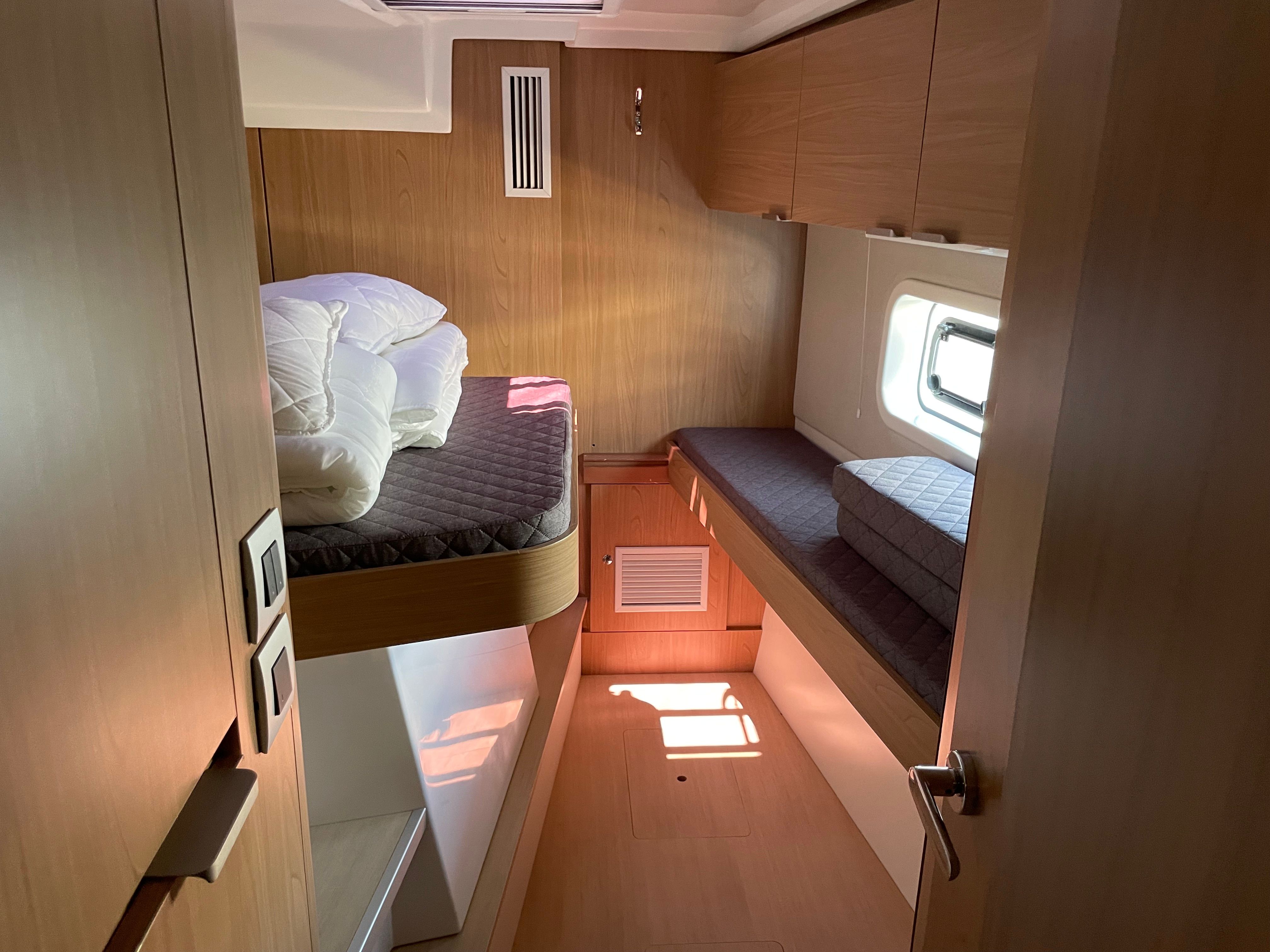 Bali Catspace | Warm Breeze