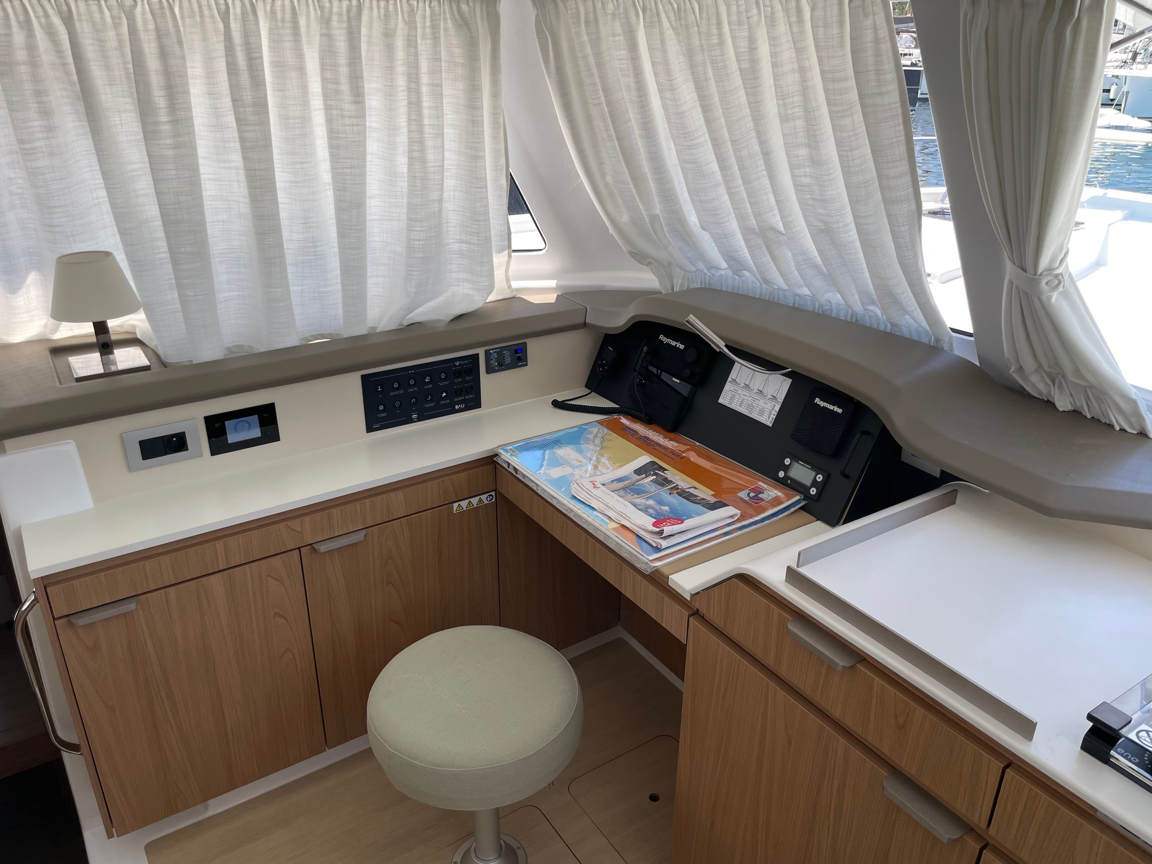 Bali Catspace | Warm Breeze