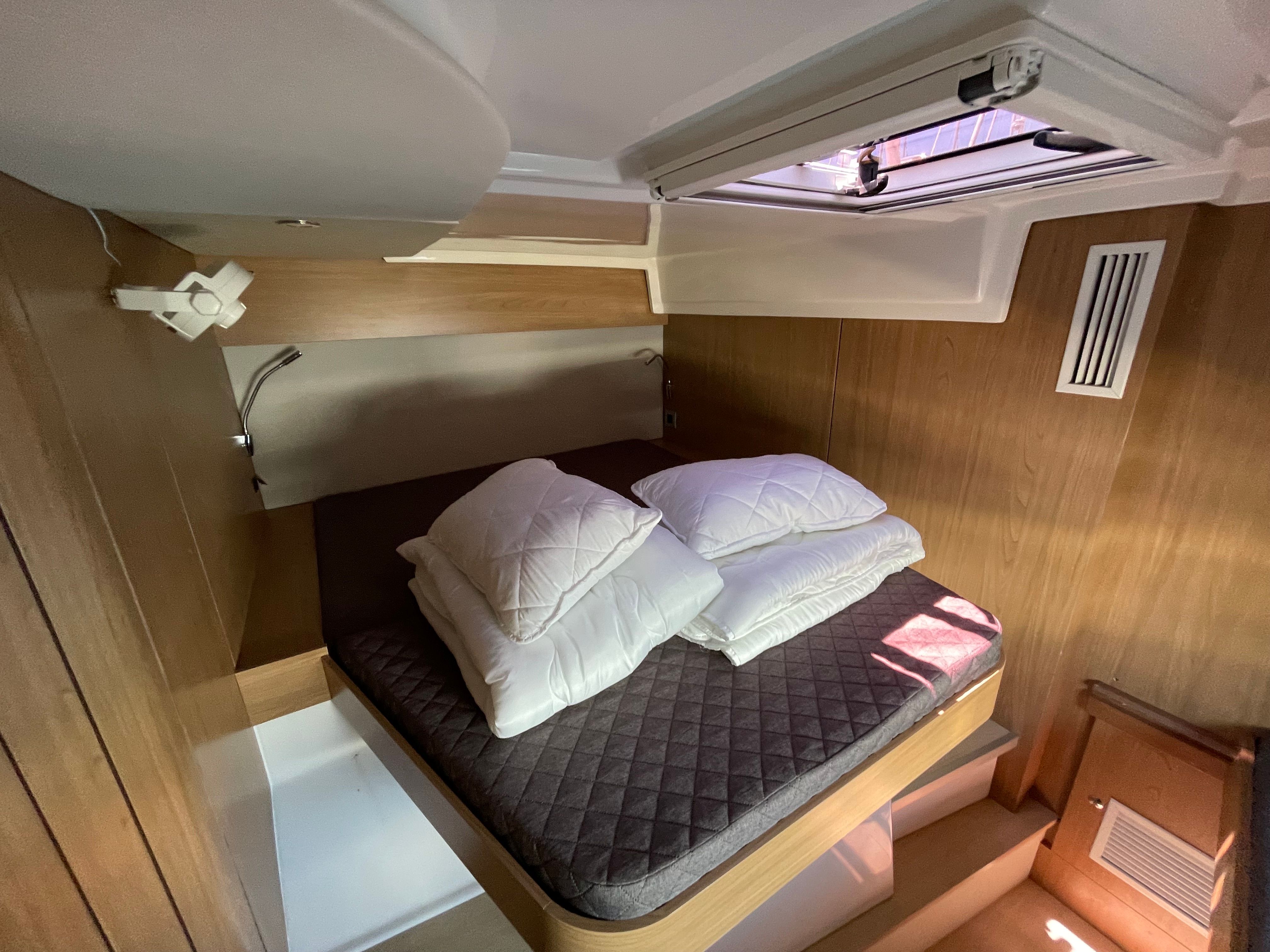 Bali Catspace | Warm Breeze