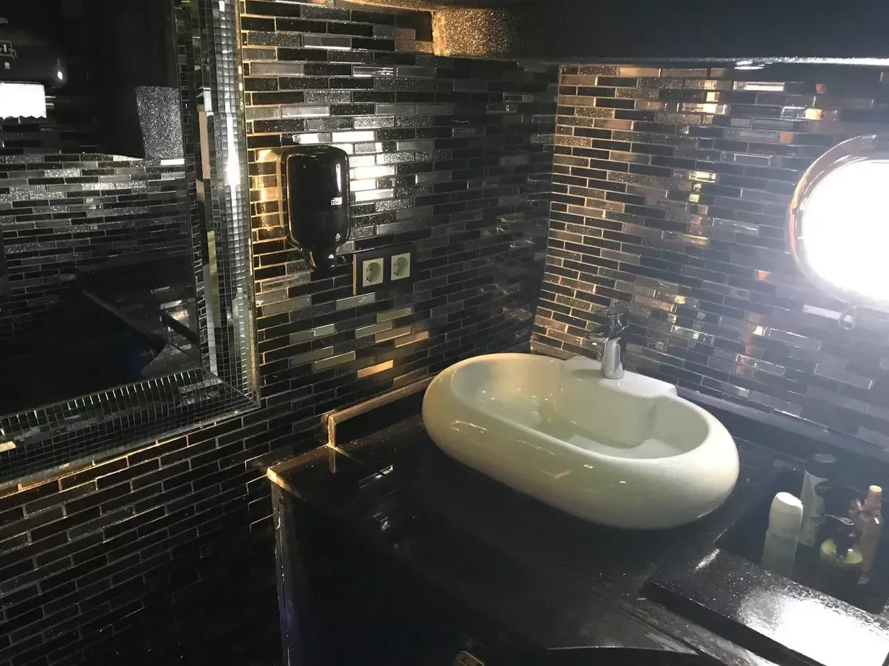 Custom Built 79 | Su Royal