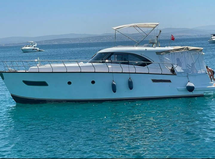 Custom Built 42 | Blowing Mountain