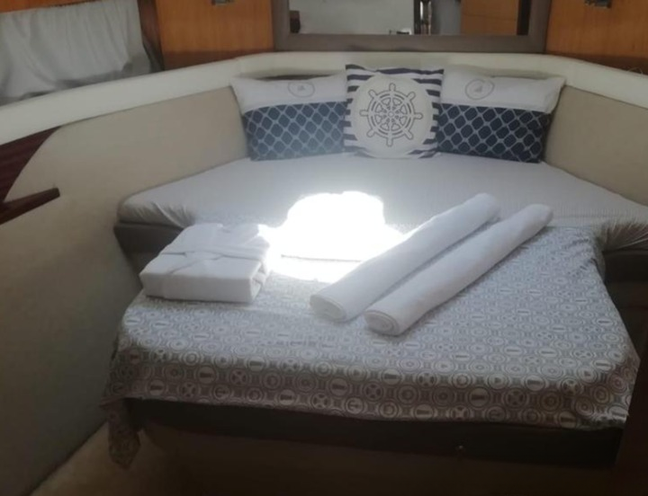 Custom Built 42 | Blowing Mountain