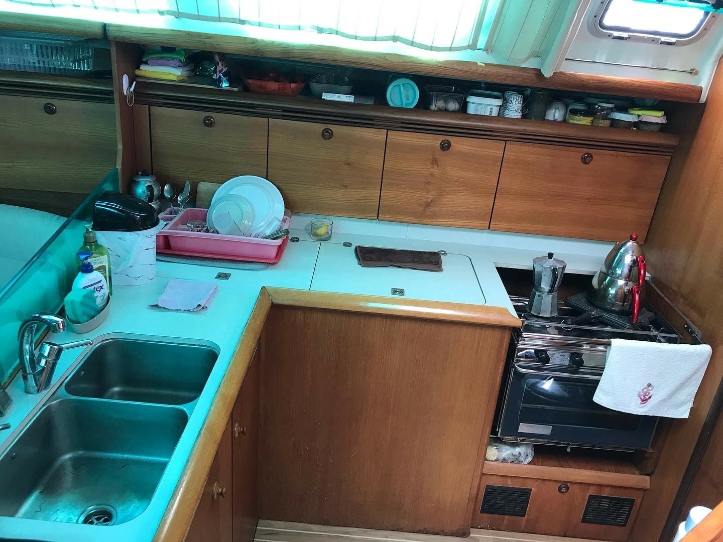 Jeanneau Sun Odyssey 43 | Pretty Girl