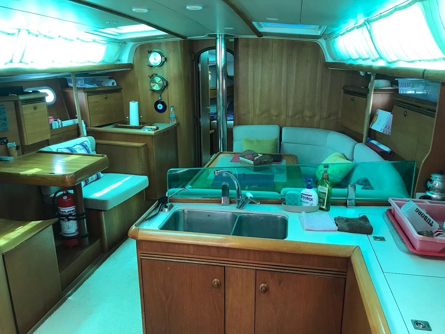 Jeanneau Sun Odyssey 43 | Pretty Girl