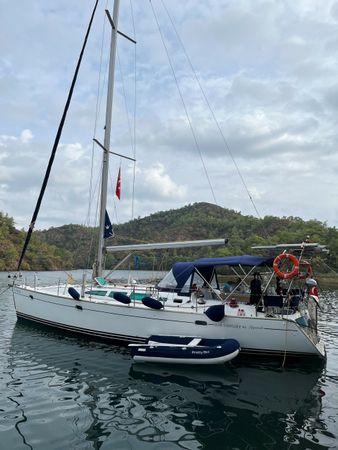 Jeanneau Sun Odyssey 43 | Pretty Girl