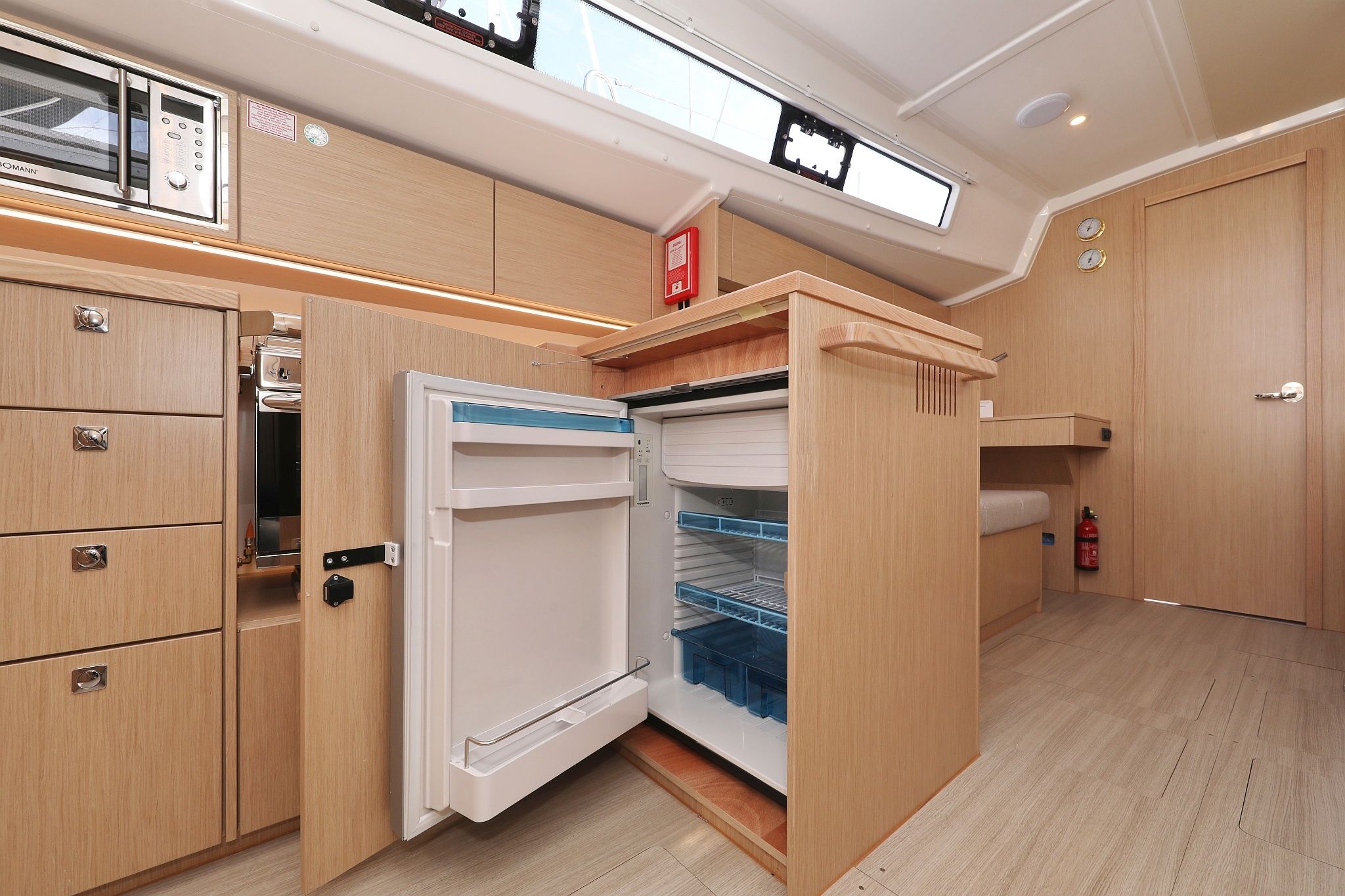 Bavaria C42 | Levente