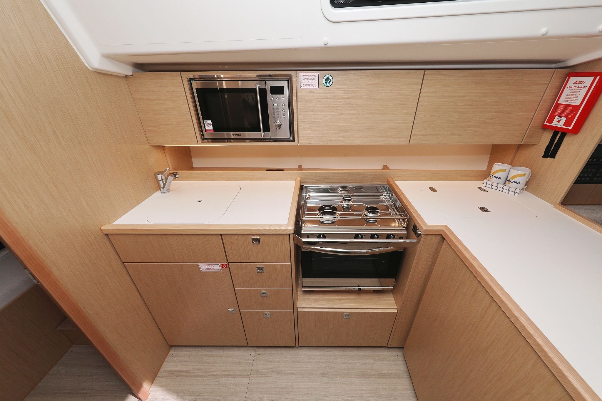 Bavaria C42 | Levente