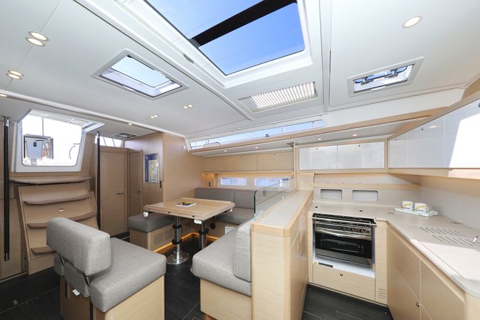 Dufour 530 | Dreamweaver