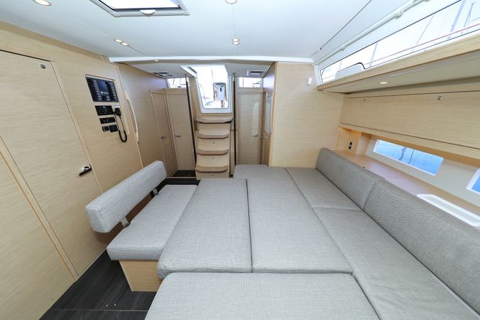 Dufour 530 | Dreamweaver