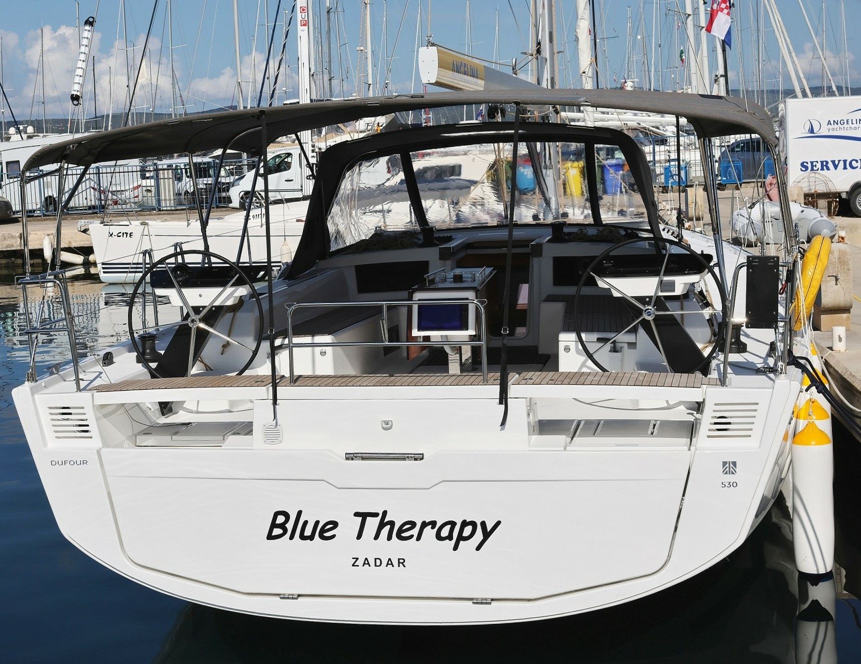 Dufour 530 | Blue Therapy