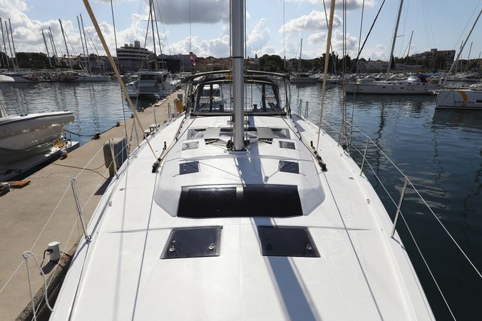 Dufour 530 | Blue Therapy